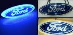 На светящуюся эмблему «FORD»