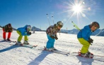Обучение в горнолыжной школе «Пик» для детей и взрослых со скидкой до 37%