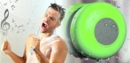 На водонепроницаемую Bluetooth-колонку.