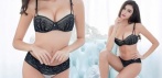 На сексуальный комплект кружевного белья 