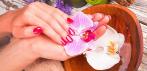 На spa-маникюр и spa-педикюр с лечебным покрытием или покрытием гель-лаком в сети салонов «Мали».