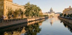 На увлекательные прогулки по рекам и каналам Санкт-Петербурга от компании Смольнинское пароходство.