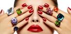 На маникюр с покрытием Vinylux или Shellac в салоне красоты Madyko.
