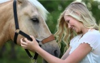 Романтическая конная прогулка с фотосессией в клубе Horse Travel со скидкой до 77%. Увлекательное приключение для взрослых и детей!