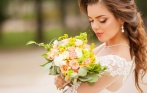 Скидки до 50% от Flower studio Elena Gagarina! От 150 р. за бутоньерки, букеты невесты и оформление свадьбы живыми цветами