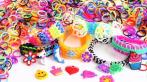 Бесплатные купоны! Классический набор Loom Band со скидкой 40% для плетения браслетов, кулонов, сережек из разноцветных резиночек своими руками. Ваш ребенок будет в восторге! От 870 вместо 1450 руб.