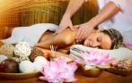 Сауна, массаж и SPA-программы на Невском проспекте. 790 р. за массаж на выбор, 1590 р. за 3 часа в банном комплексе