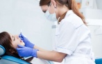 Скидки до 89% в стоматологии «ДИАМАНТ»! 650 р. за лечение кариеса, 750 р. за удаление зуба, 35000 р. за имплантацию «под ключ»!